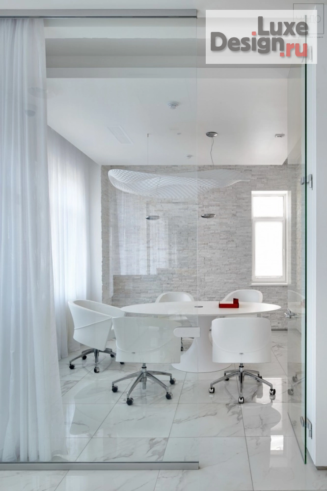 Дизайн интерьера офиса "Интерьер офиса сети химчисток в Москве" (фото 14)