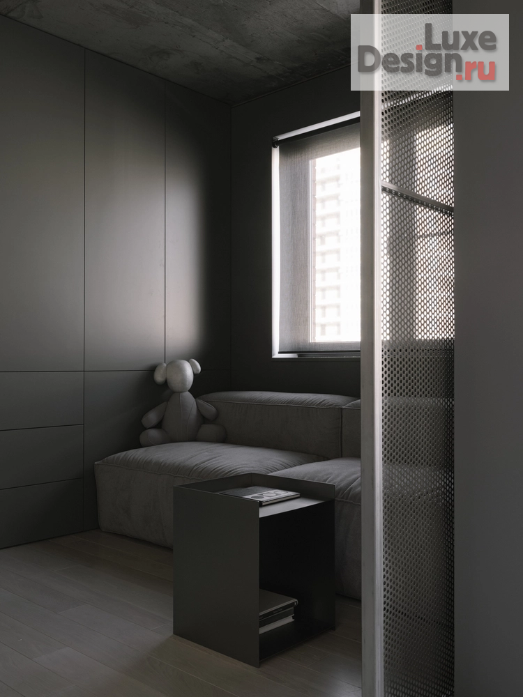 Дизайн интерьера квартиры "MALACHITE INT" (фото 7)